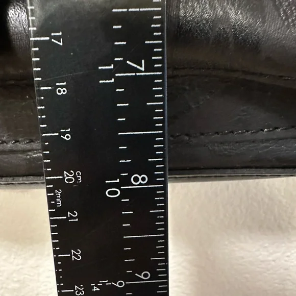 Patricia Nash~Avellino Tooled Black Leather Crossbody Shoulder Handbag P062233 - Picture 10 of 11